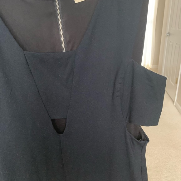 ARDEN B. Small black dress - Picture 2 of 9